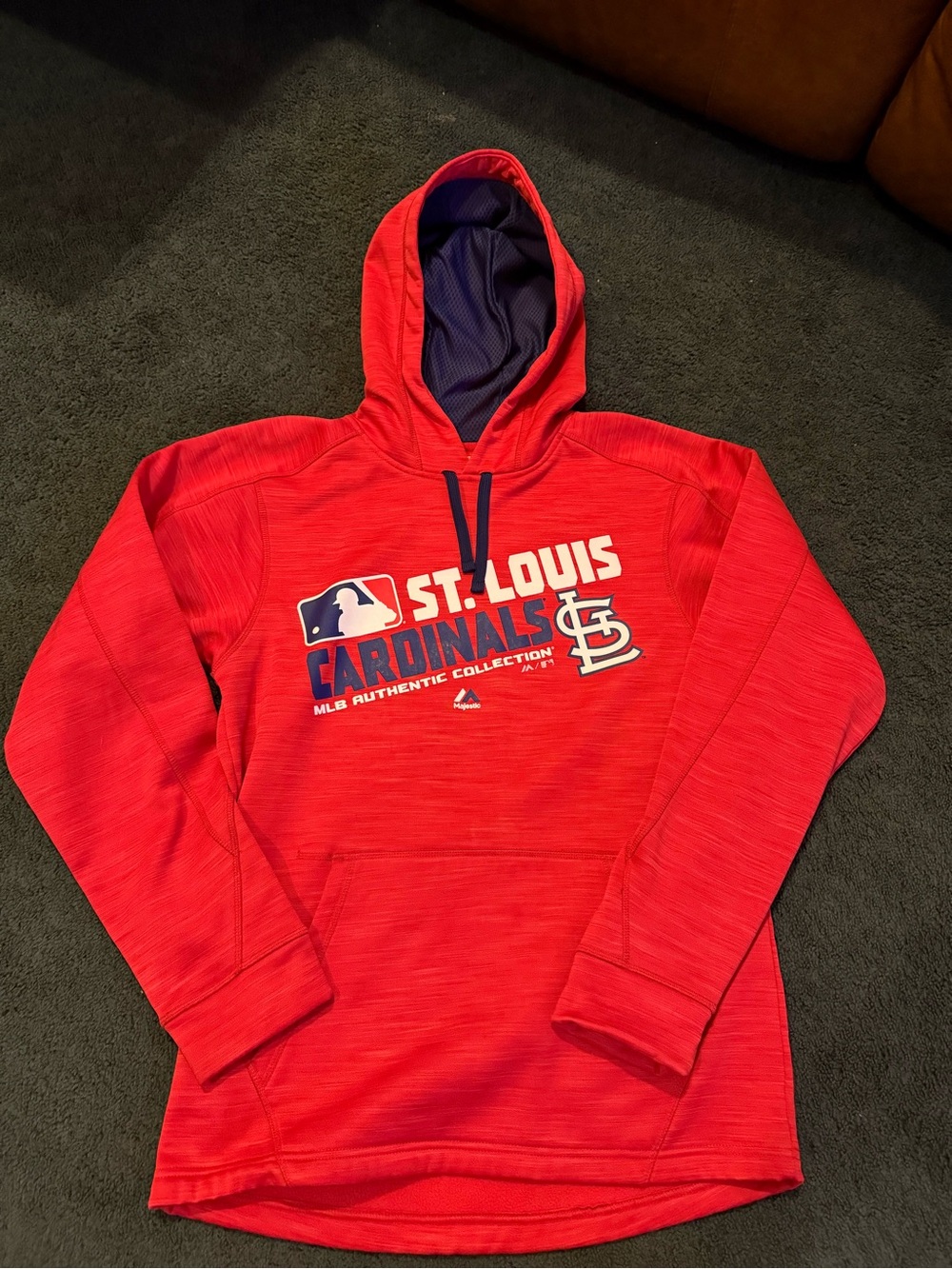 Majestic Red Hooded Zip-Up Sweater with Navy Accents